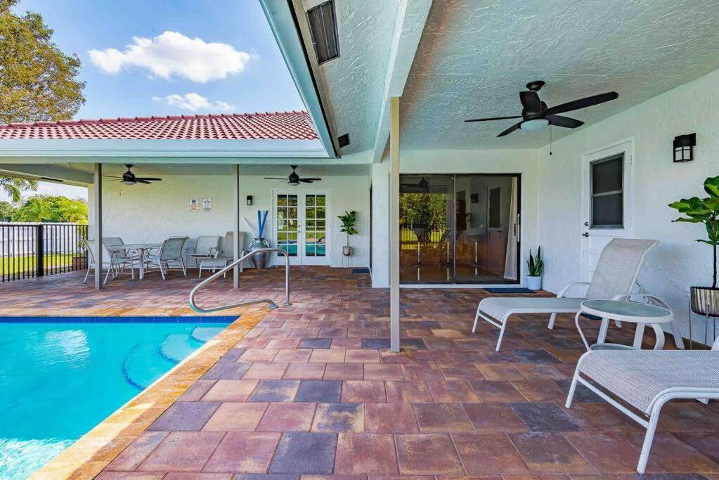 Вилла 4/3.5 House With Pool- Boynton Beach, Fl. Экстерьер фото